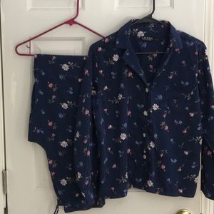 Ralph Lauren Pajama Set. Long sleeve with full length pants. Worn Once/Washed